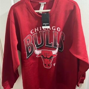 NBA Red Chicago Bulls Sweatshirt